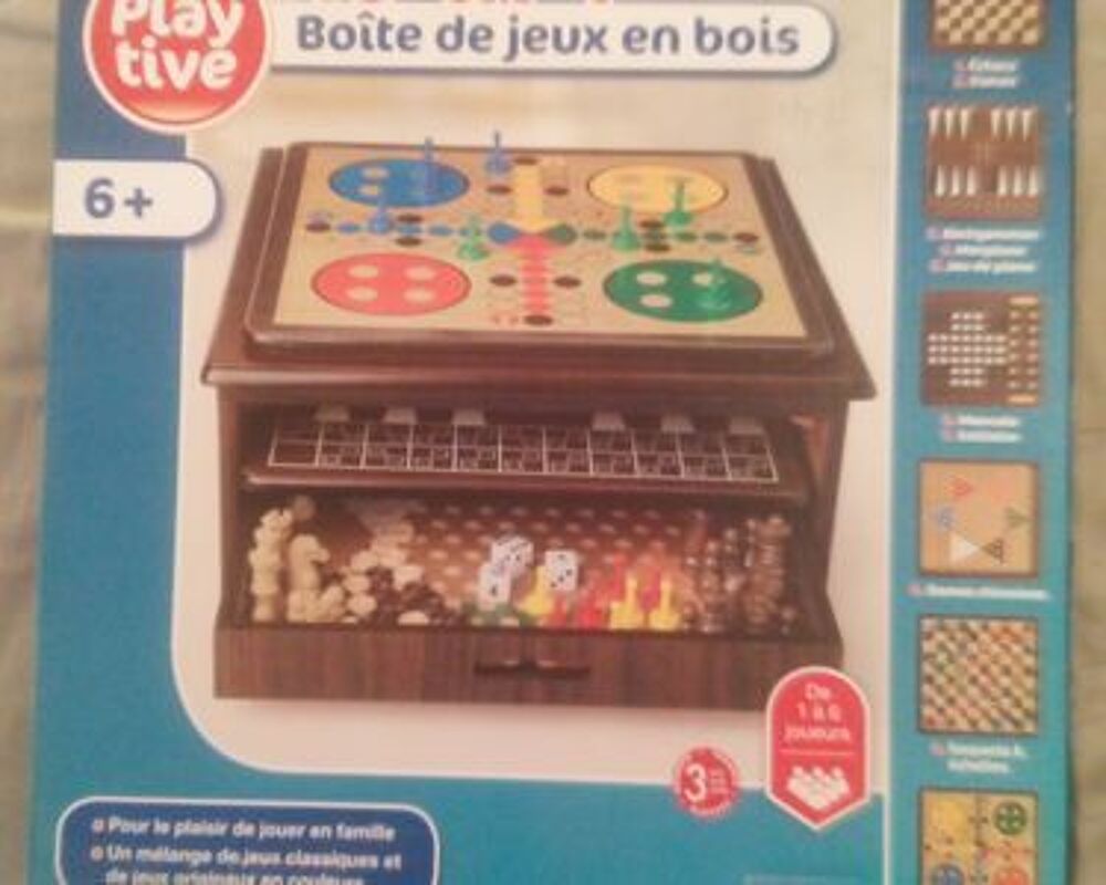 Bo&icirc;te de jeux ( 10 en 1 ). Jeux / jouets
