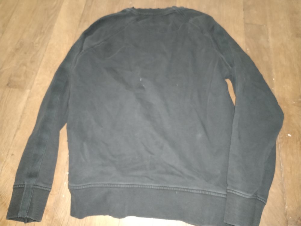 Sweat homme JACK AND JONES (taille S)
Vêtements