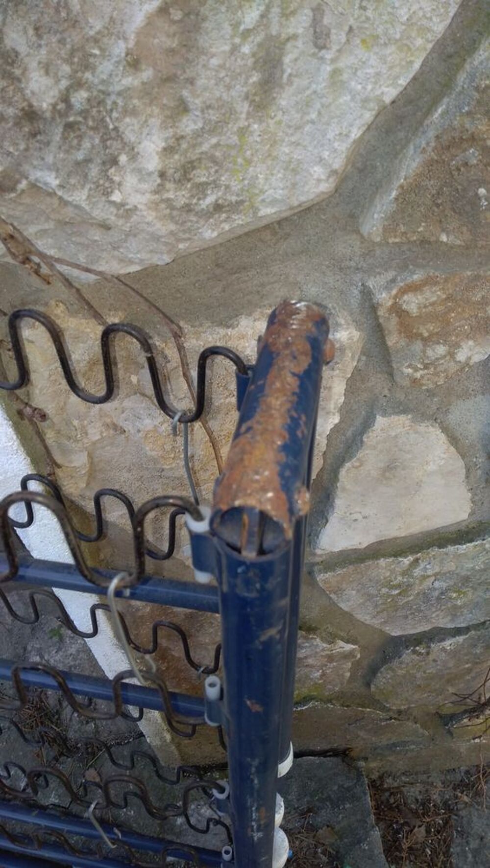 Lit ancien pliant 1 personne 190cm long fin des ann&eacute;es 1960 Meubles