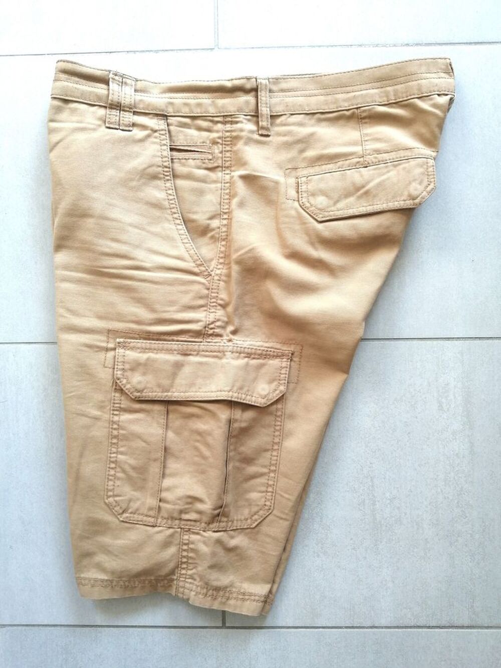 Bermuda cargo Kiabi - taille M Vêtements