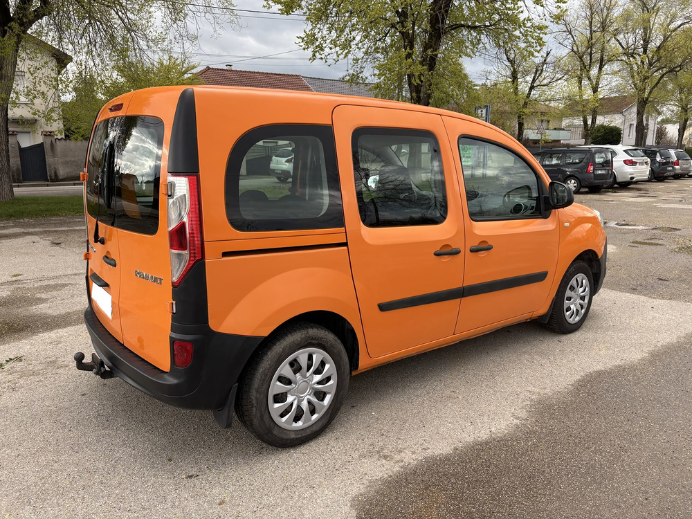 Kangoo II (2) 1.5 DCI 90 cv Energy FT Extrem Euro6 5pl. 2017 occasion 01000 Bourg-en-Bresse