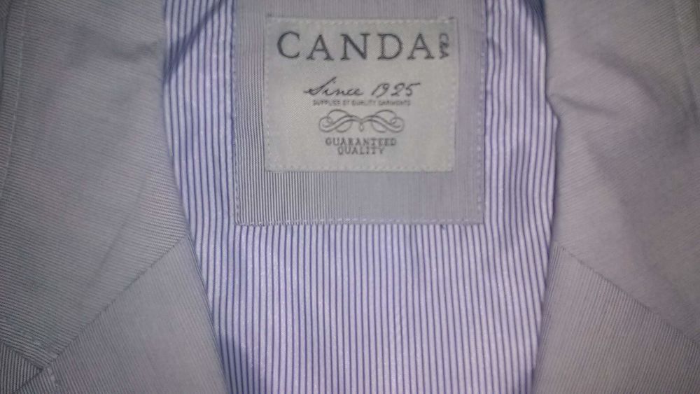 Tr&eacute;s belle veste bleue ciel Vêtements