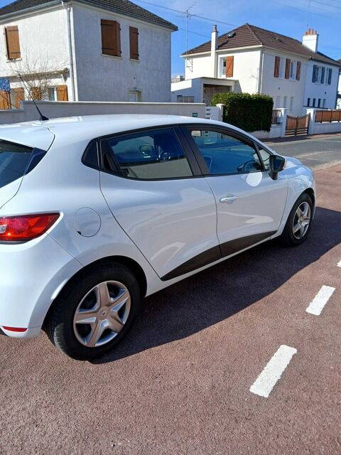 Renault Clio IV Clio dCi 90 E6C Business 2019 occasion Orléans 45000