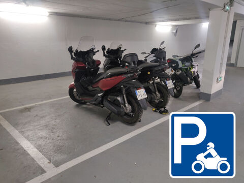  Parking / Garage  louer 3 m