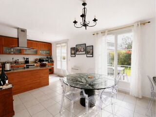  Maison à vendre 8 pièces 174 m²