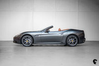 California V8 4.3 460ch 2011 occasion 75014 Paris