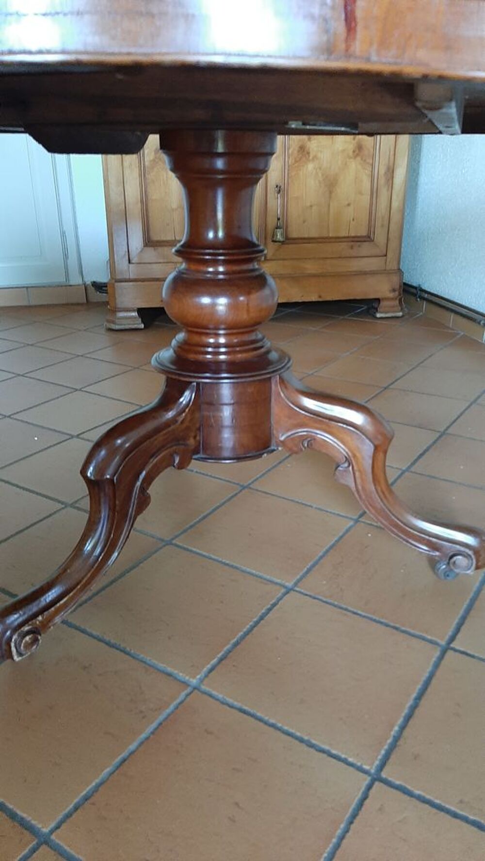 Table ronde ancienne Meubles