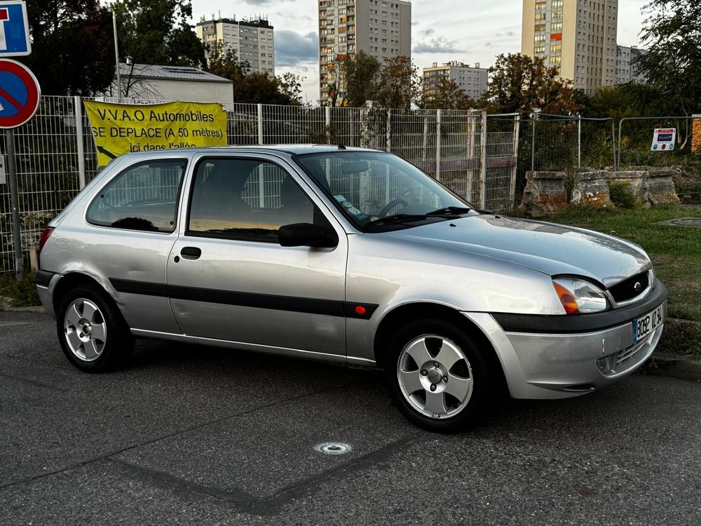 Fiesta 1.3 Concept 2002 occasion 94000 Cr&eacute;teil