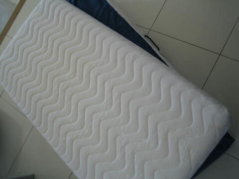 matelas enfant 50 Caromb (84)