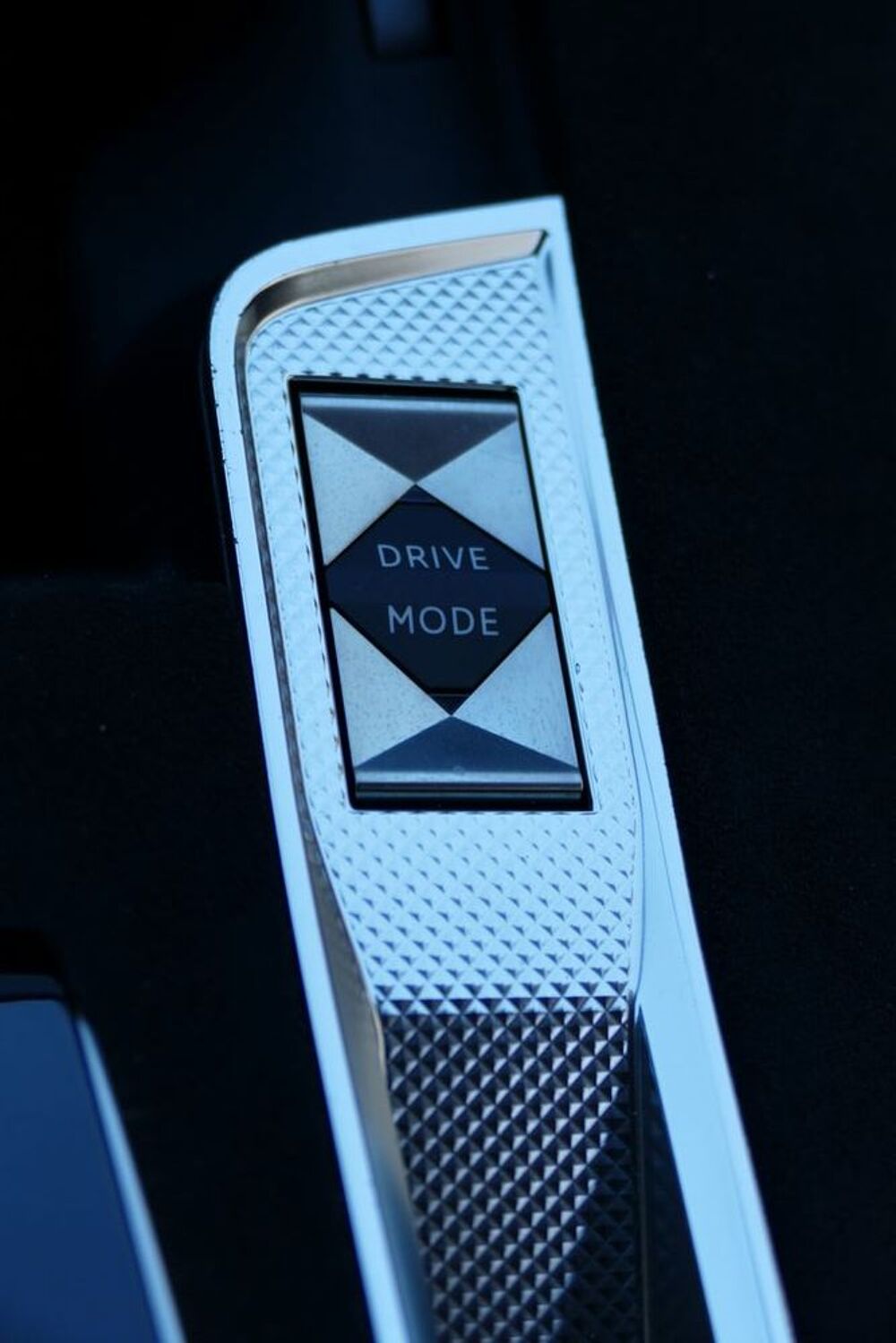 DS7 DS 7 Hybride Rechargeable E-Tense 225 EAT8 Performance Line 2023 occasion 13600 La Ciotat