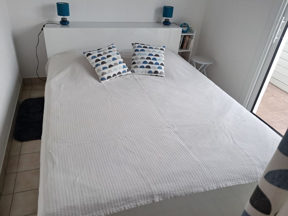 LIT ADULTE : 160 cm x 200 cm Meubles