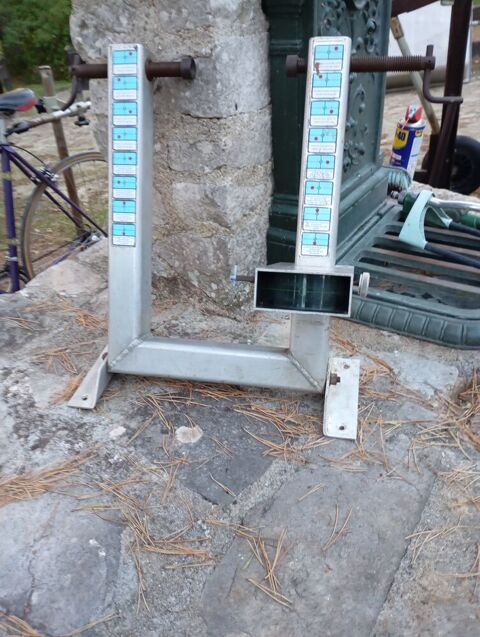 Monte et dévoile roue et sceau de vélo Boutigny-sur-Essonne (91)