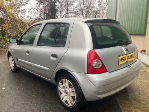 Renault Clio II Clio 1.2 16v Extr&ecirc;me 2005 occasion Livry-Gargan 93190