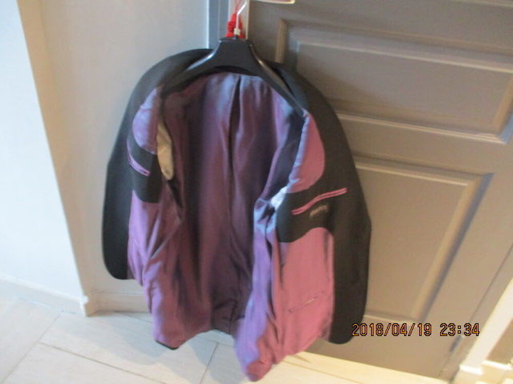 Veste Vêtements