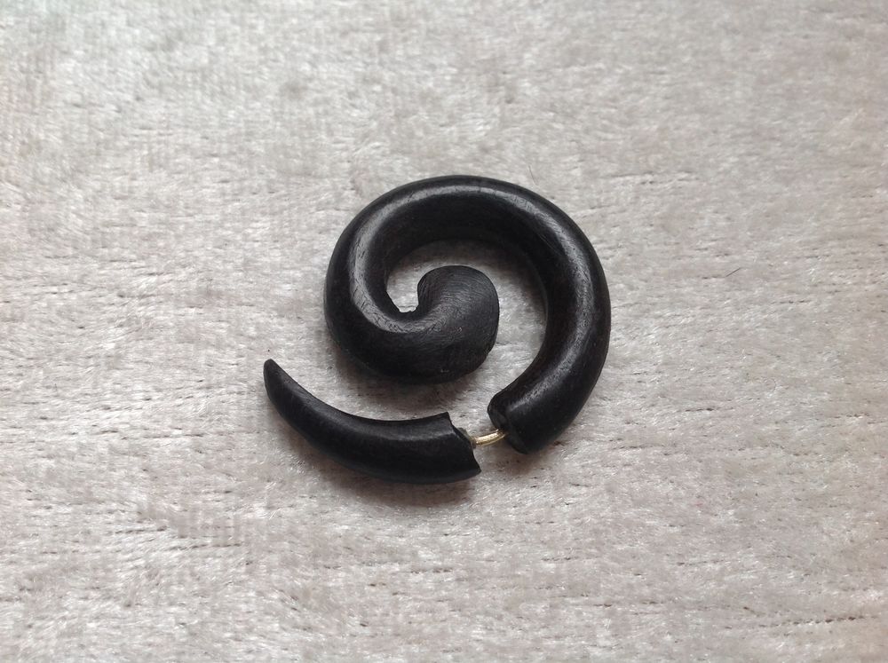 FAUX PIERCING &Eacute;CARTEUR BOUCLE OREILLE Bz29 Bijoux et montres