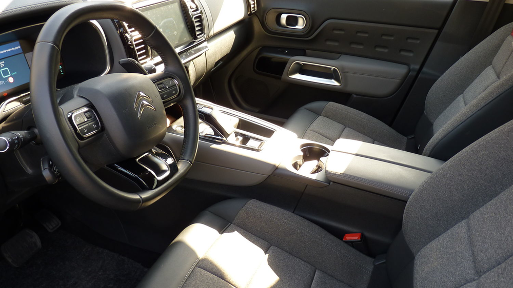 C5 aircross C5 Aircross Hybride Rechargeable 225 S&S e-EAT8 C-Series 2020 occasion 74160 Collonges-sous-Sal&egrave;ve
