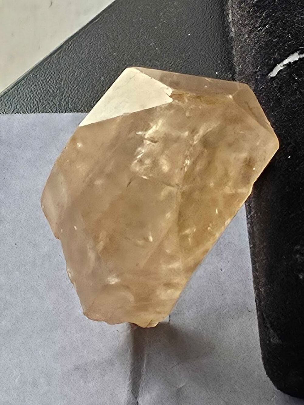 V&eacute;ritable Citrine Naturelle de Kolwezi RDC-37g 