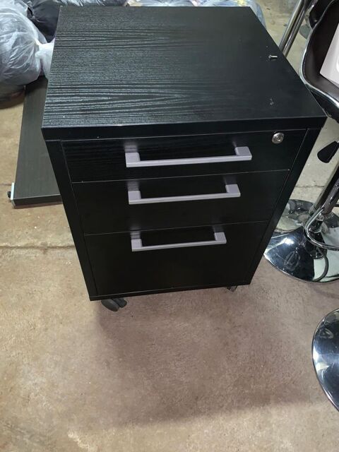 Petite armoire  roulette: 3 tiroirs 85 Rouen (76)