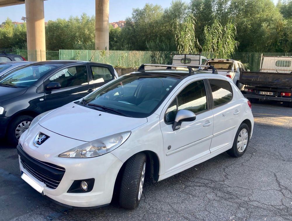 207 1.6 HDi 92ch FAP Envy 2011 occasion 06500 Menton