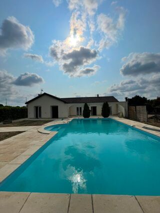 Maison 5 pièces 131 m² · à Pineuilh · 131 m² · 220 000 €
