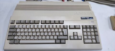 ? Superbe Commodore Amiga 500 Pistorm Version
499 Griesheim-près-Molsheim (67)