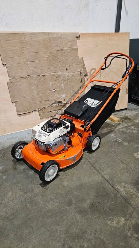 Tondeuse kubota w521 tc et bonne �tat 350 Carbonne (31)