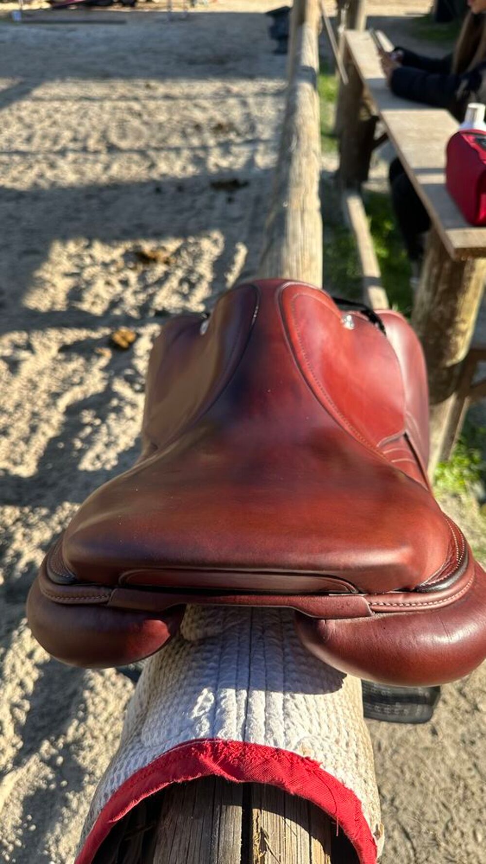 Selle d'obstacles CWD Sports