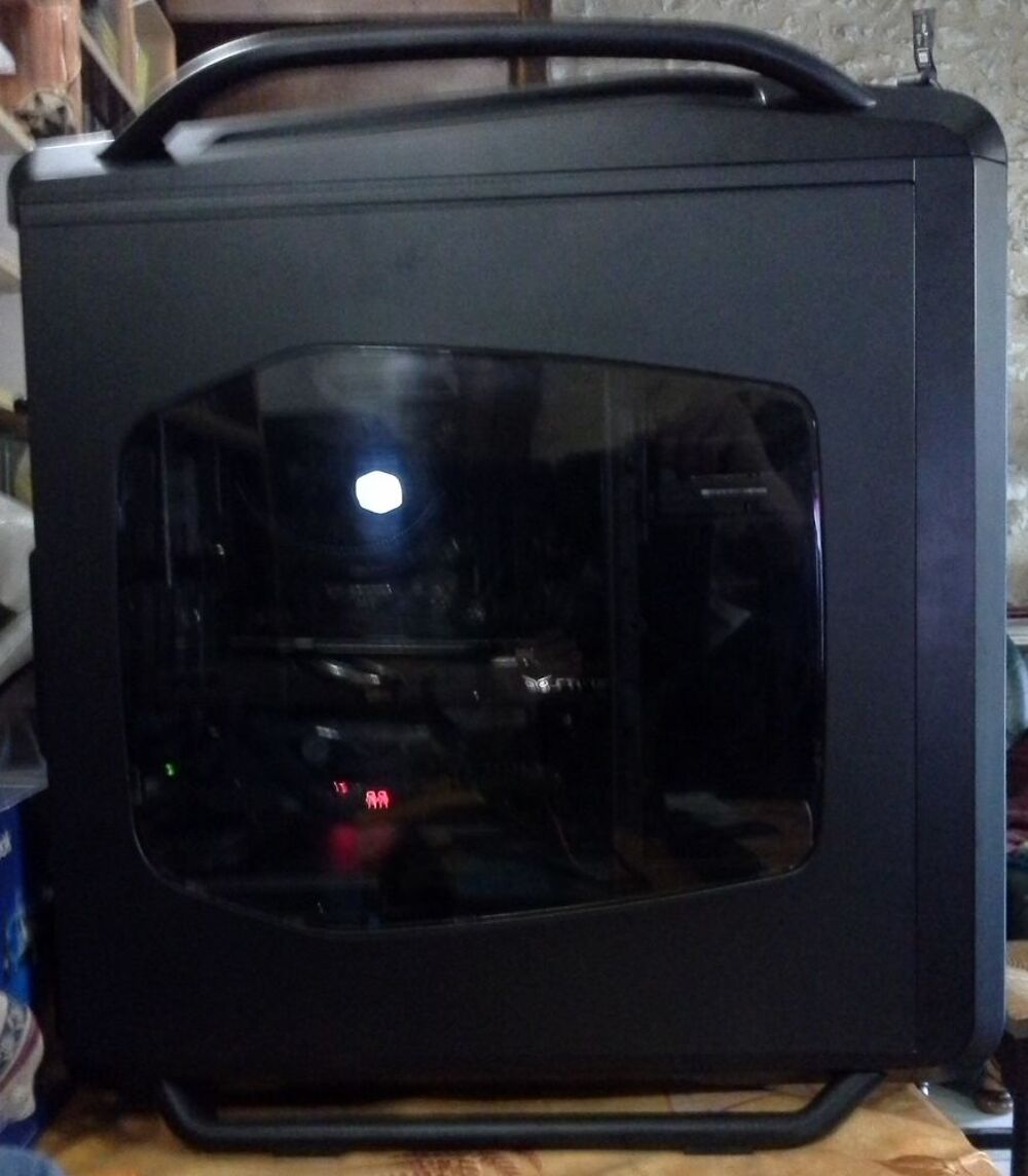 PC Gamer (Sort de r&eacute;vision/customisation/nettoyage) Matériel informatique