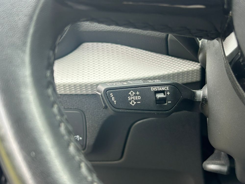 Q2 35 TFSI 150 S tronic 7 S line 2022 occasion Binche