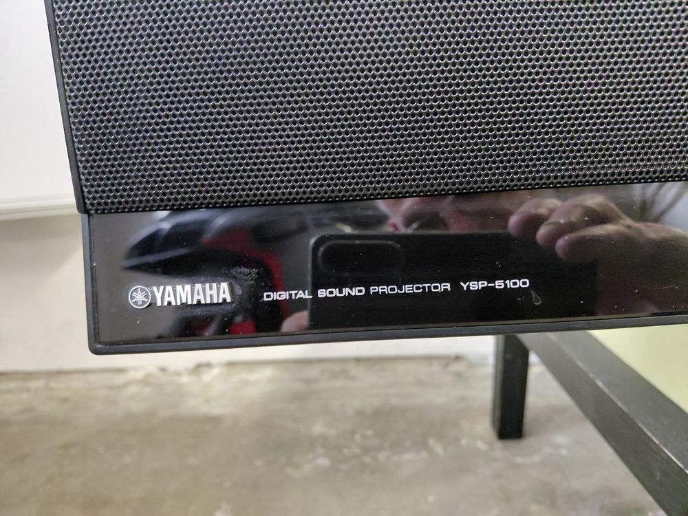 Barre de son YAMAHA YSP5100 &eacute;tat neuf voir carac sur le net Audio et hifi
