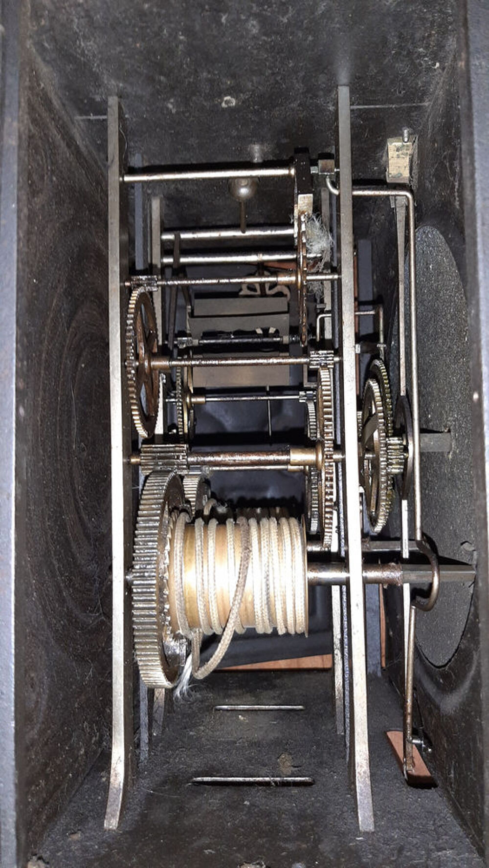 Comtoise ancienne sign&eacute;e Z&auml;hringer Fr&egrave;res - Mussidan 
