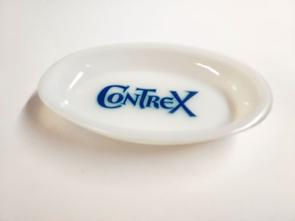 Belle soucoupe Contrex collector verre opale 