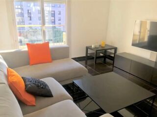  Appartement à louer 3/4 pièces 100 m²