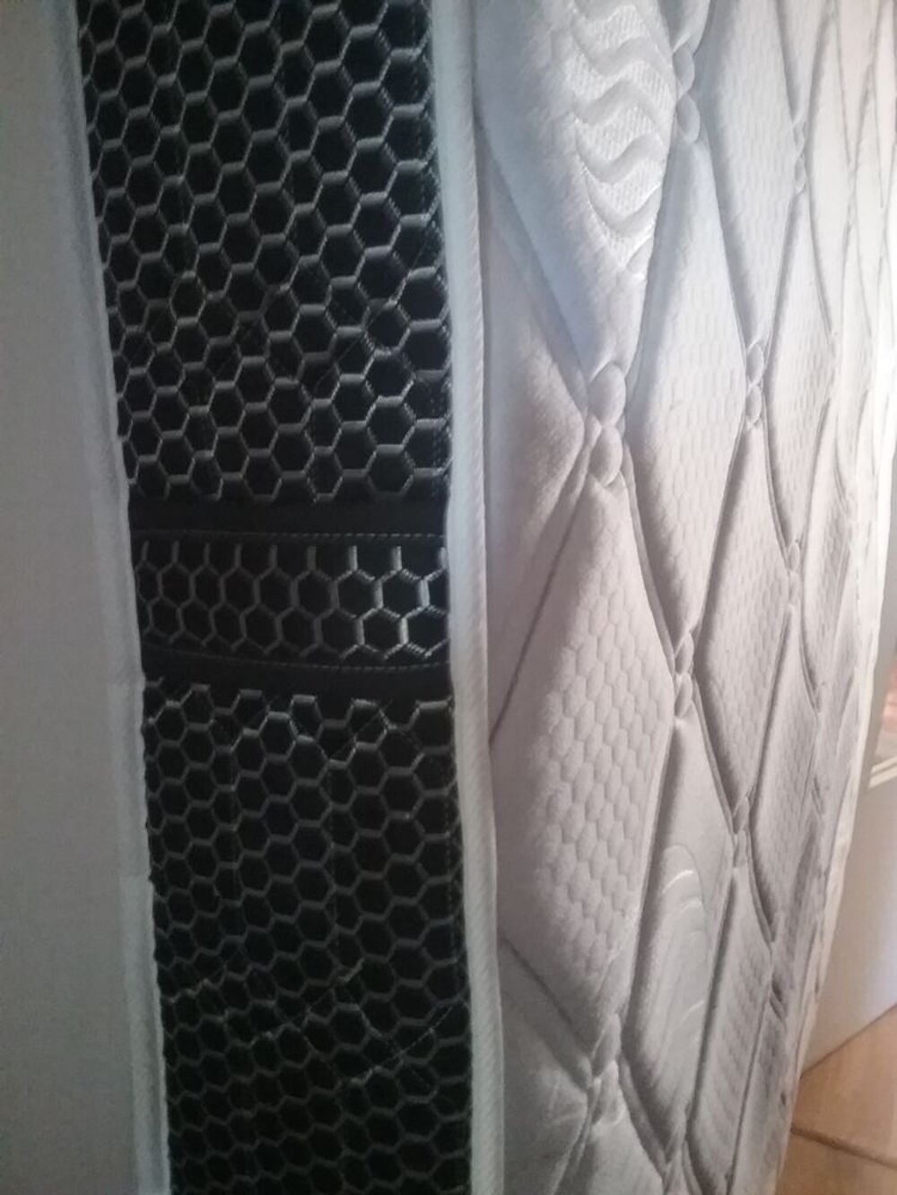 matelas 2 places tres bon etat Meubles