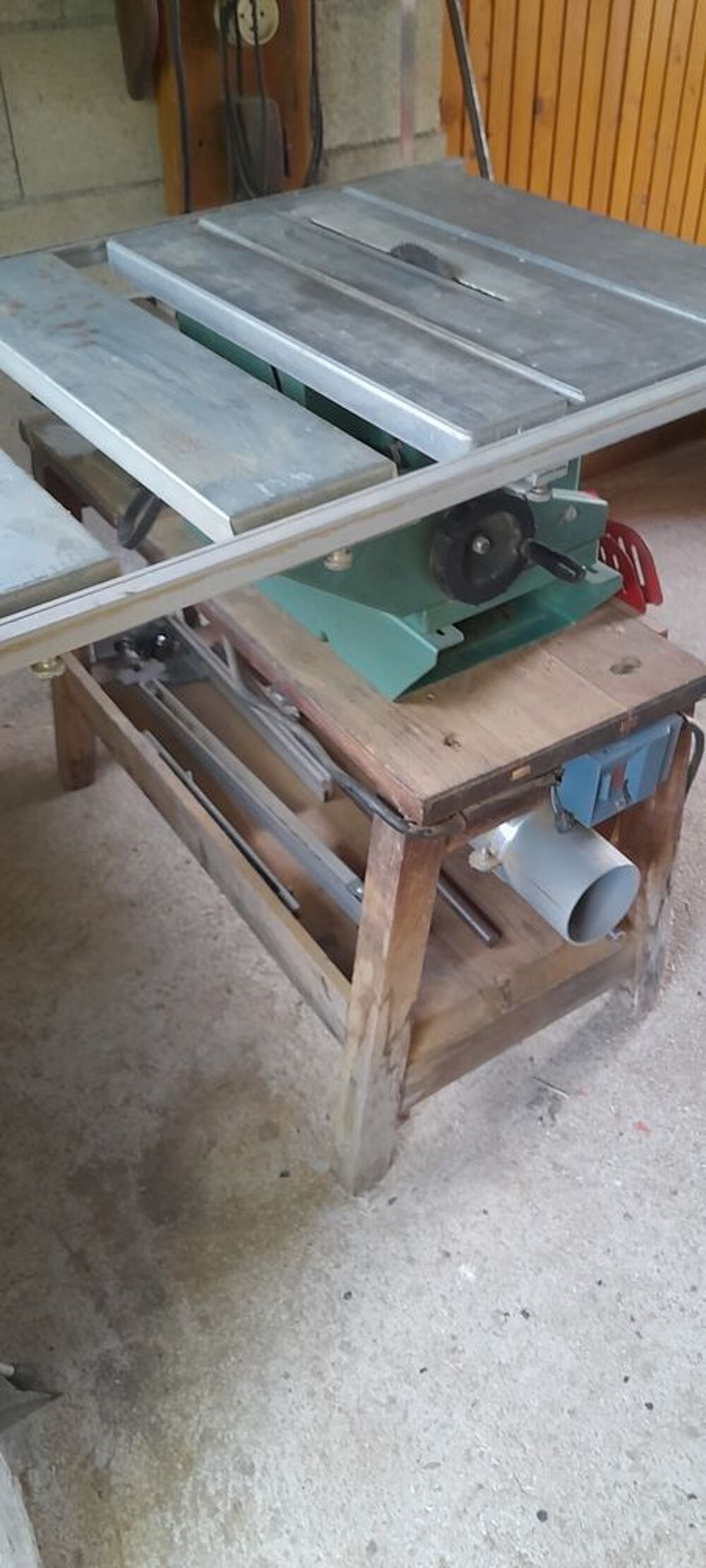 SCIE CIRULAIRE SUR TABLE KITY 617 RALLONGE ET ACCESSOIRES
Bricolage