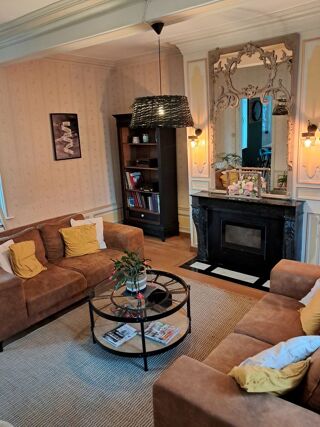  Maison  vendre 7 pices 240 m