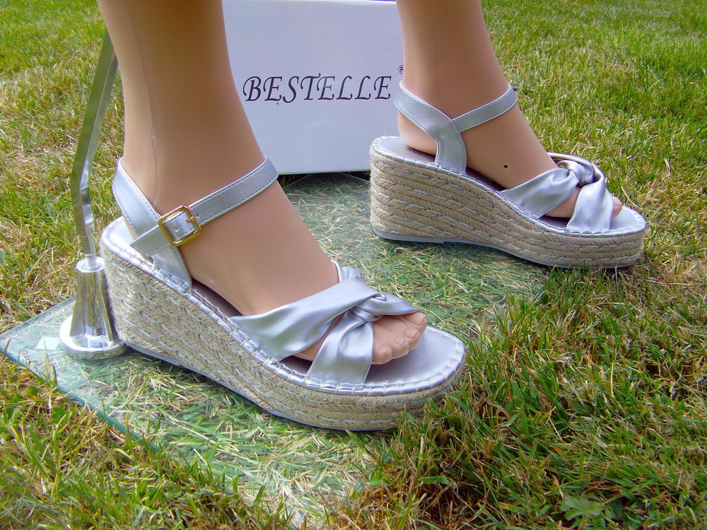 Sandales compens&eacute;es pointure 37 Chaussures
