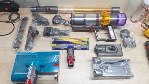 Dyson V15S Detect Submarine / 7 Accessoires Nantes (44)