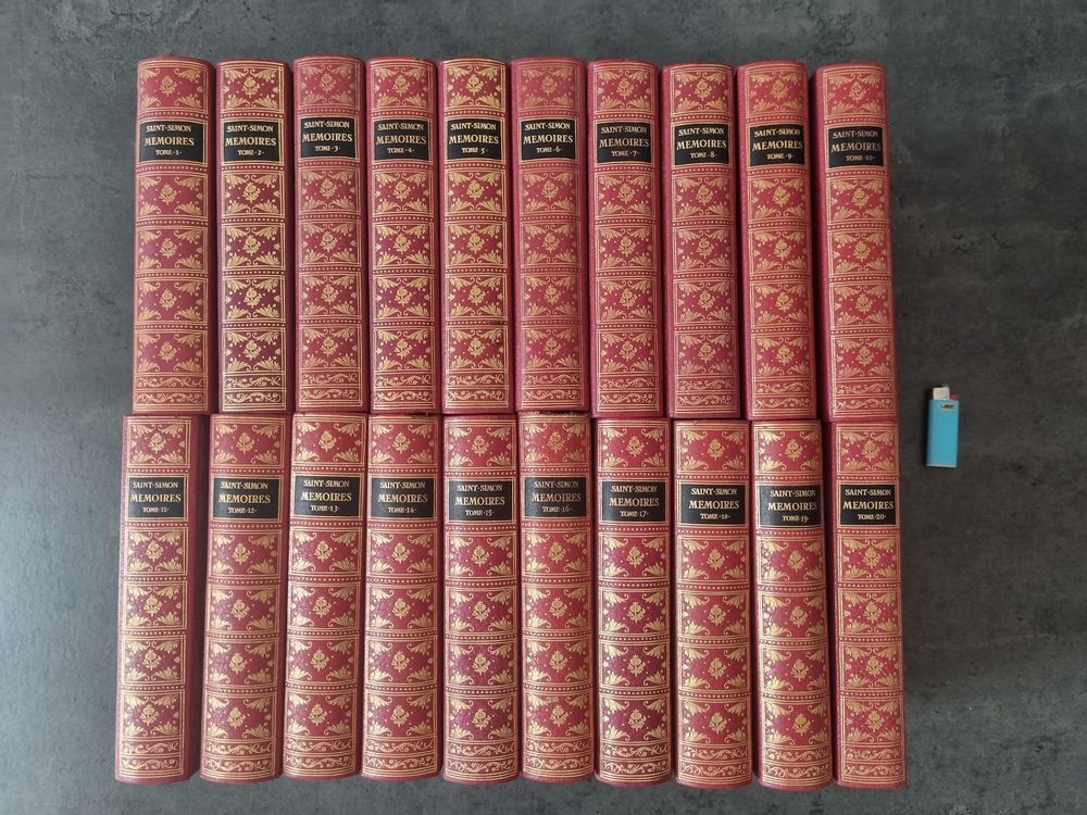 M&eacute;moires de Saint Simon, 20 2 tomes reli&eacute;s cuir lettrage d Livres et BD