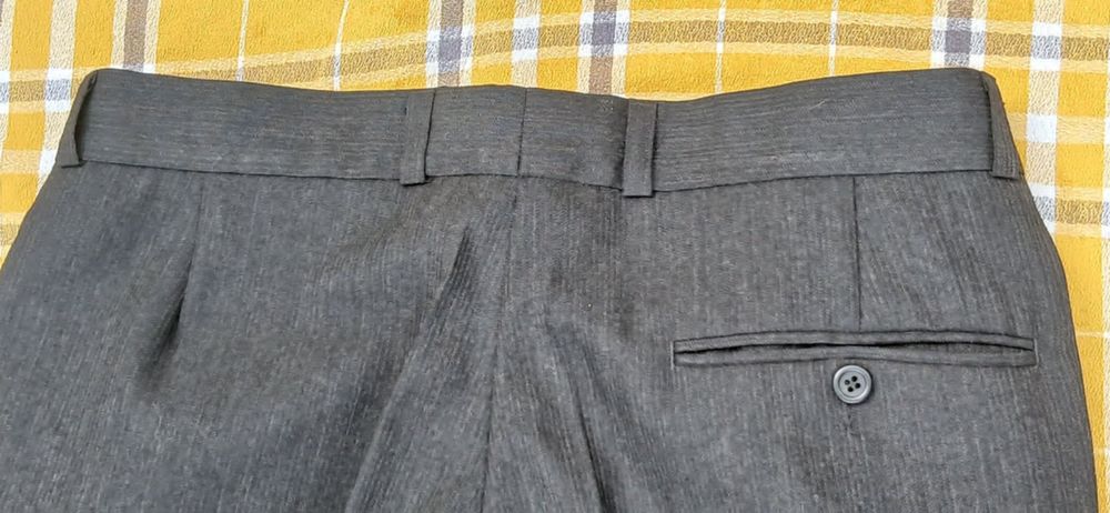 Pantalon pour Homme en Taille 42 de la Marque " Brice " Vêtements