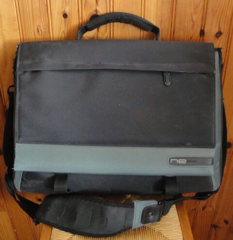 Sacoche Belkin pour Ordinateur 17/19 Pouces Paris 12 (75)