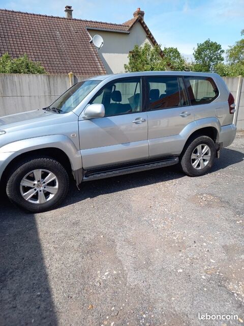 Toyota Land Cruiser 173 D-4D GX 2007 occasion Colombelles 14460