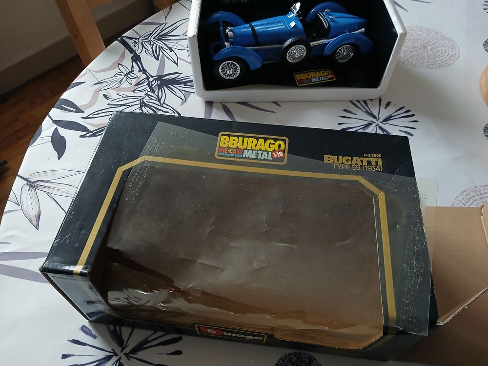 VOITURE de collection 1/18&egrave;me Jeux / jouets