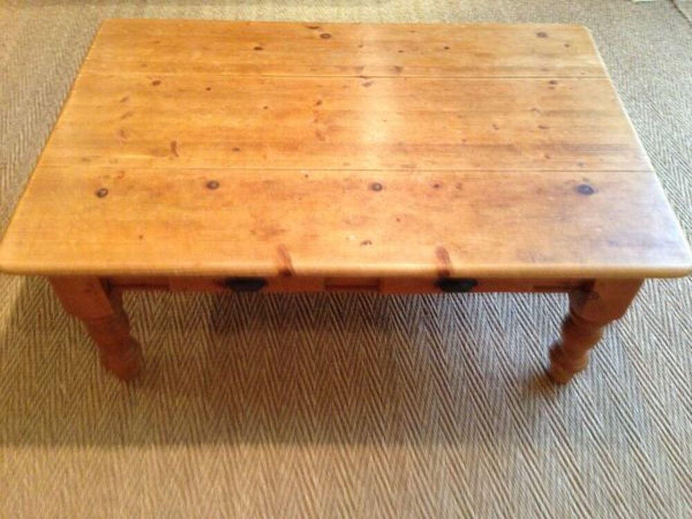 BELLE TABLE EN VIEUX BOIS MARQUE INTERIOR'S Meubles