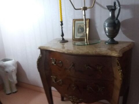 COMMODE (petite)  500 Saint-Hilaire-de-Riez (85)