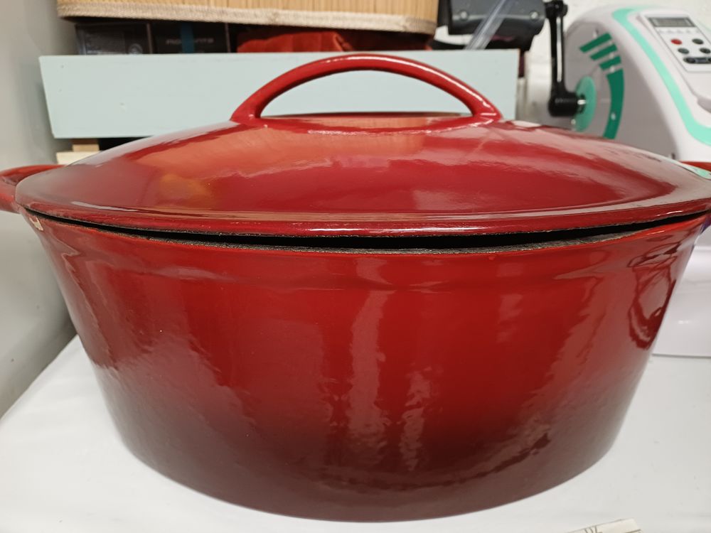 Cocotte fonte rouge 36 cm avec couvercle Cuisine