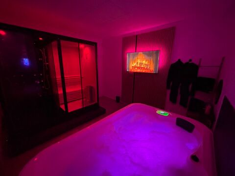 Jaccuzi 4 personnes en bon état 2000 Roissy-en-Brie (77)