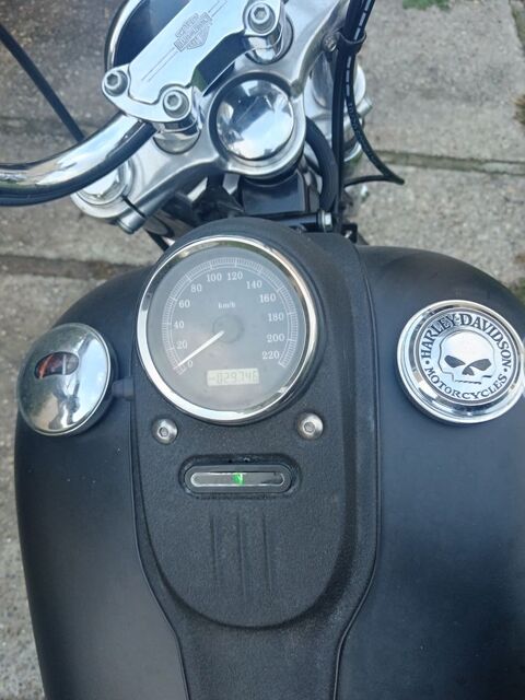 Moto HARLEY-DAVIDSON 2006 occasion Saint-Ciers-sur-Gironde 33820