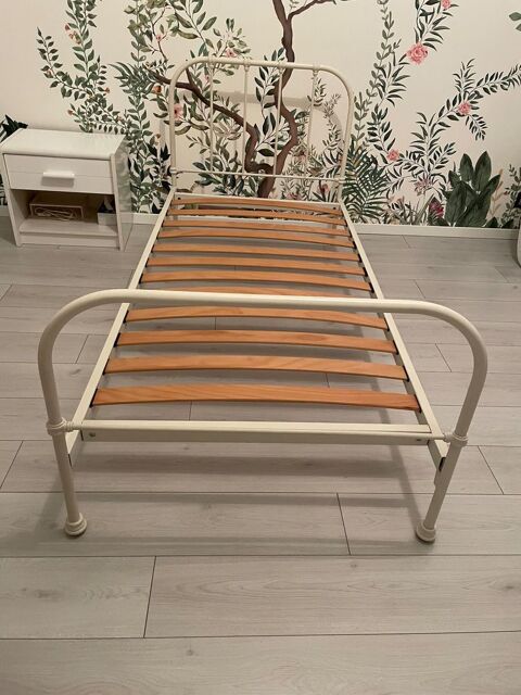 Lit une personne 50 Milly-la-For�t (91)