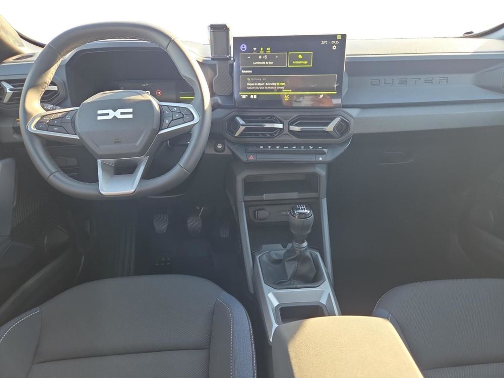 Duster Mild Hybrid 130 Journey 2026 occasion 91300 Massy